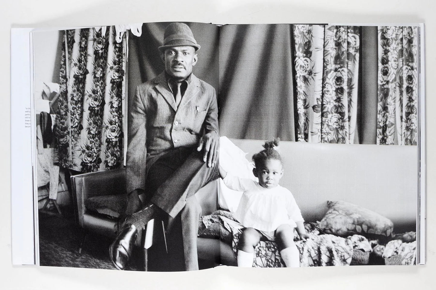 Dennis Morris - Growing Up Black *Special Edition*