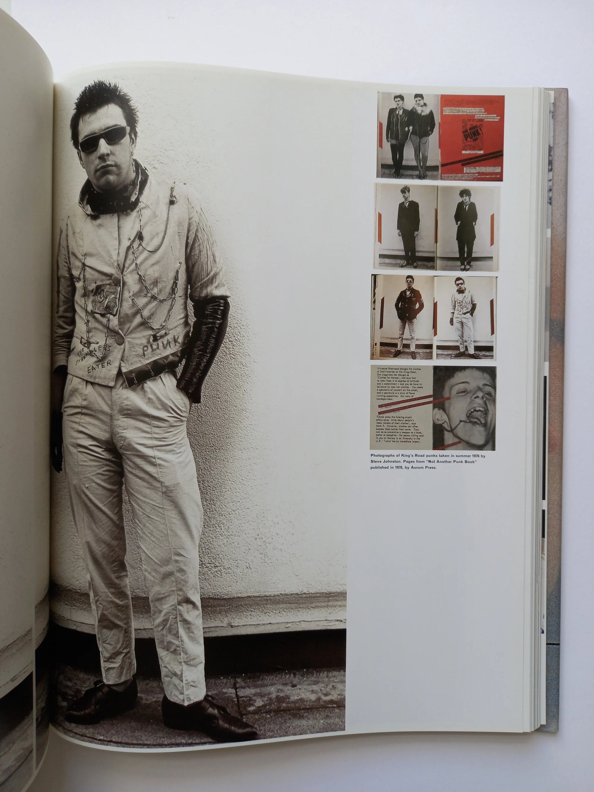 Terry Jones - Catching The Moment – Gully Books