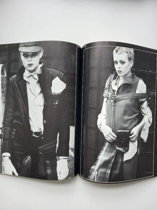Deluxe Magazine - No.1