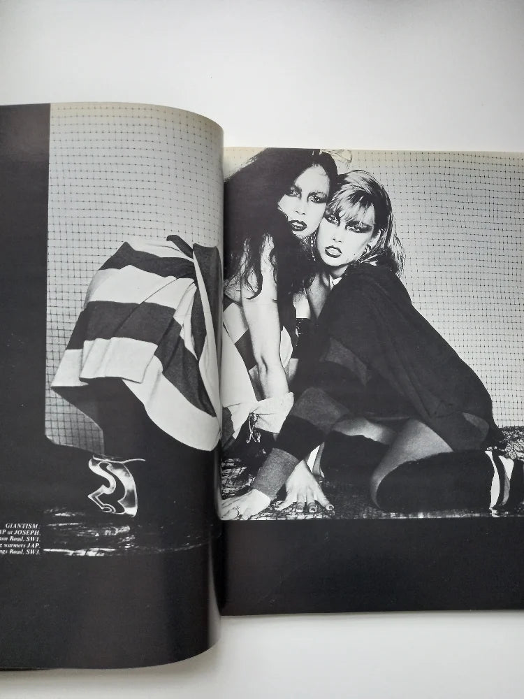 Deluxe Magazine - No.1