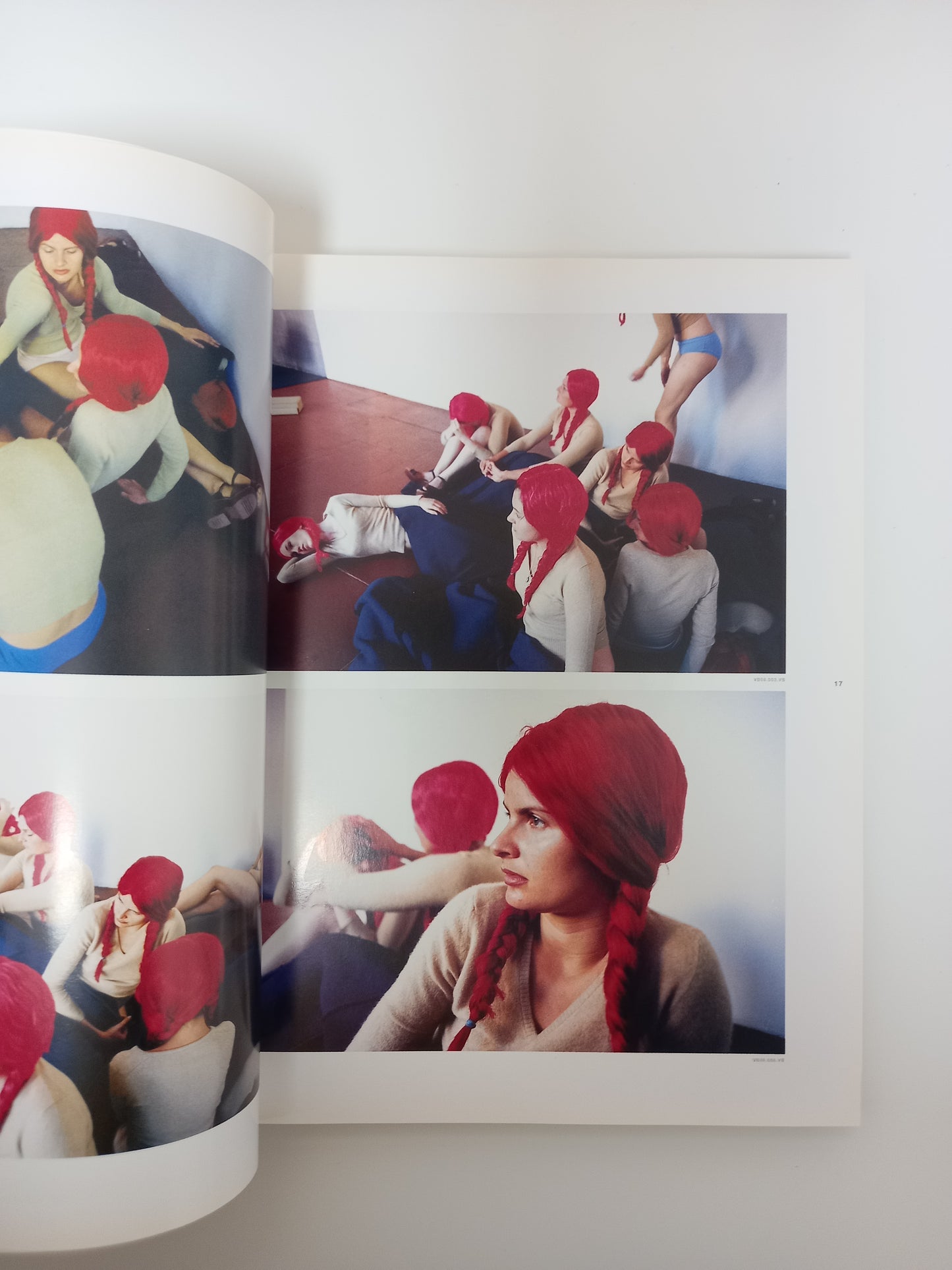 Vanessa Beecroft - Performances VB 08-36