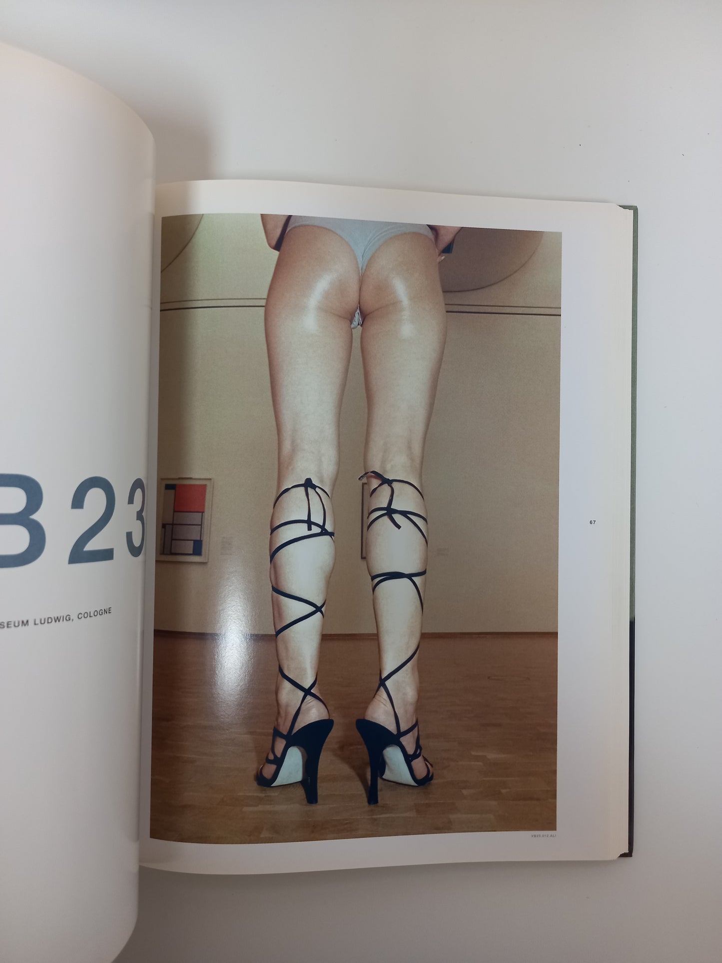 Vanessa Beecroft - Performances VB 08-36