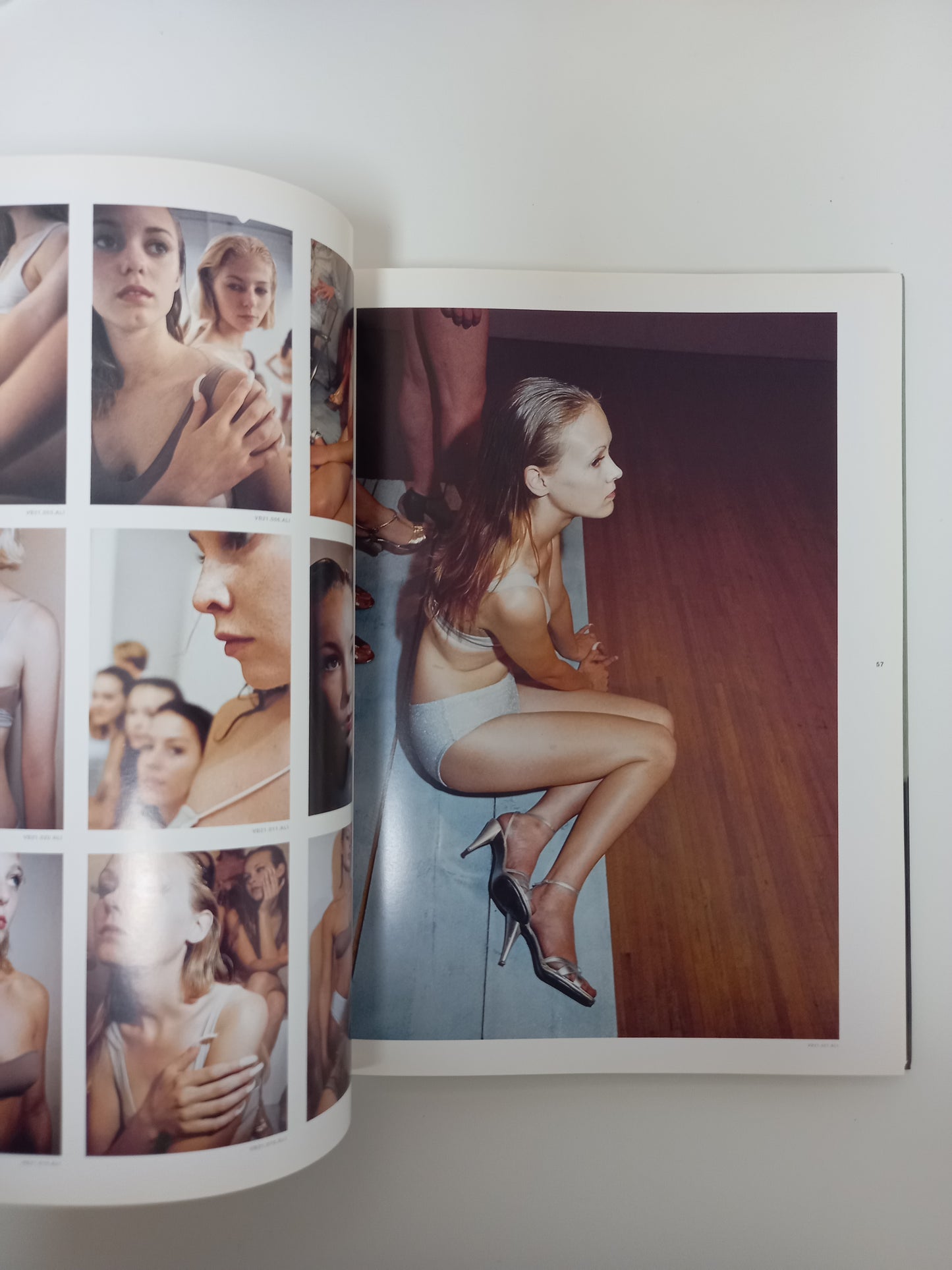 Vanessa Beecroft - Performances VB 08-36