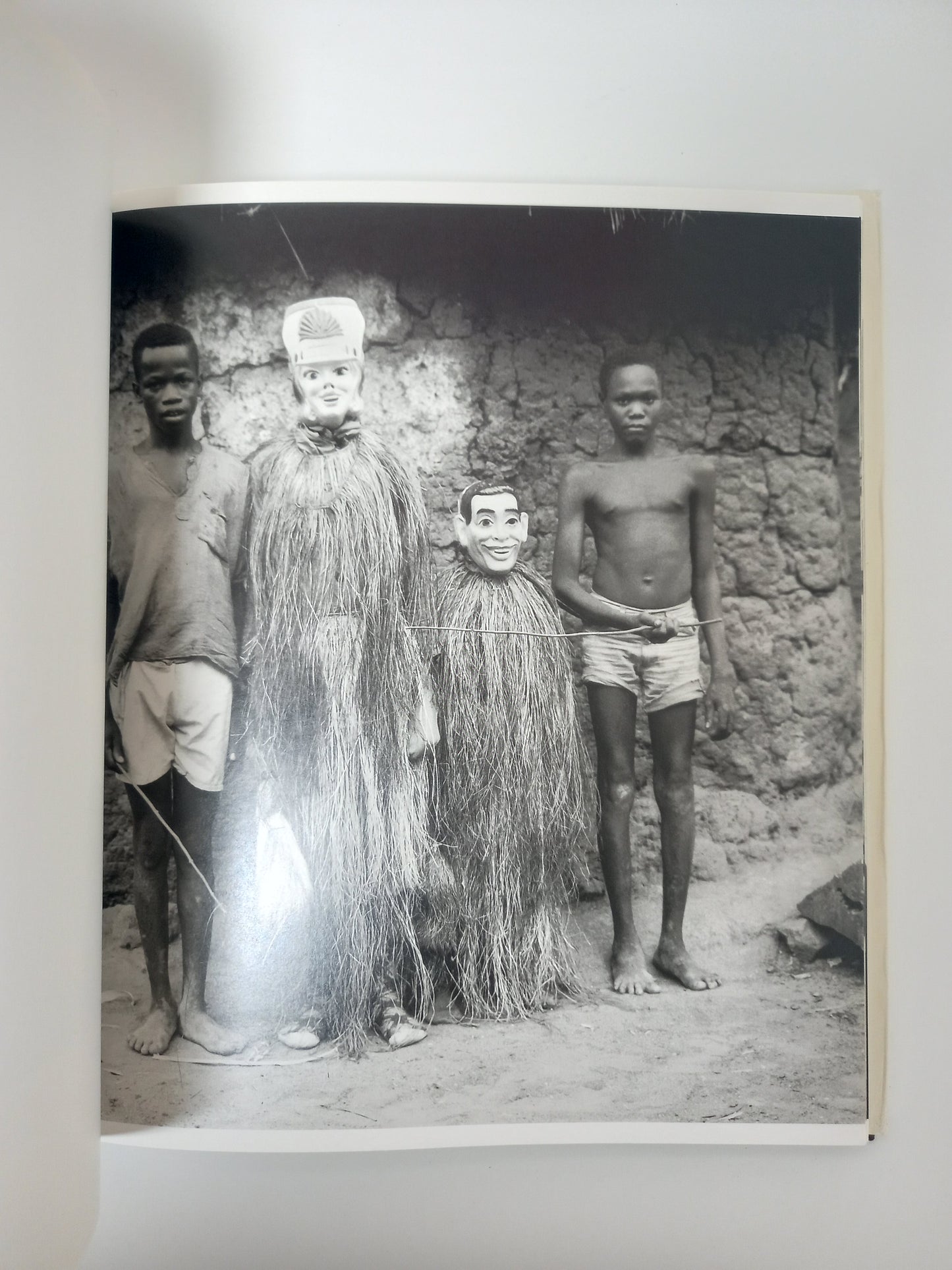 Alex Van Gelder - Life & Afterlife In Benin