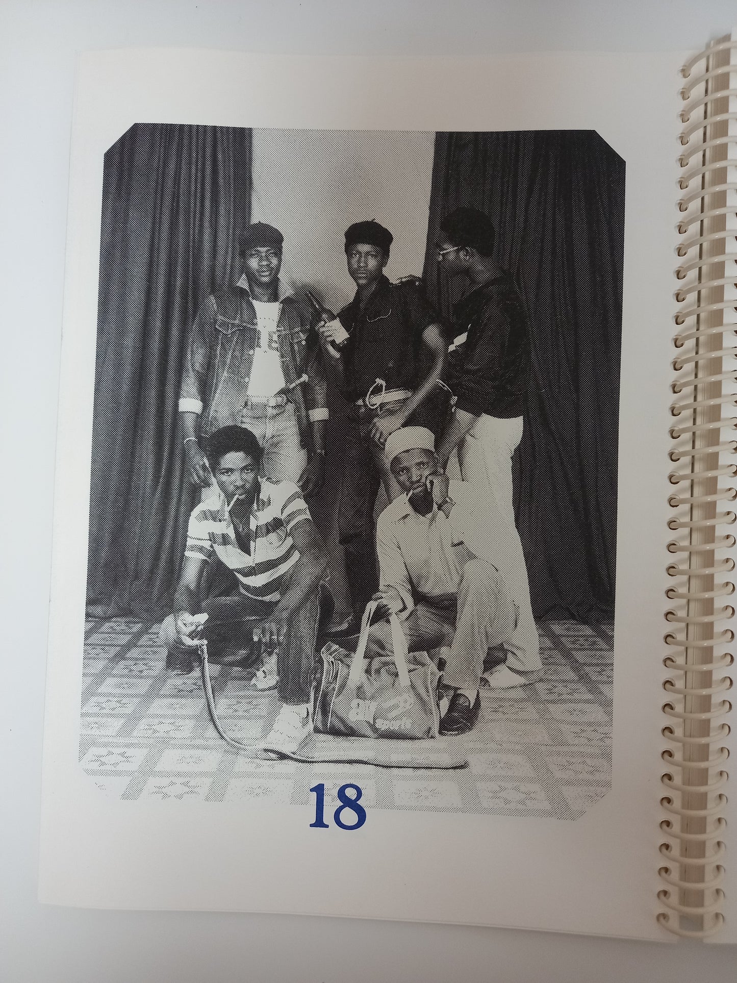 Samuel Fosso - Studio Photo Nationale