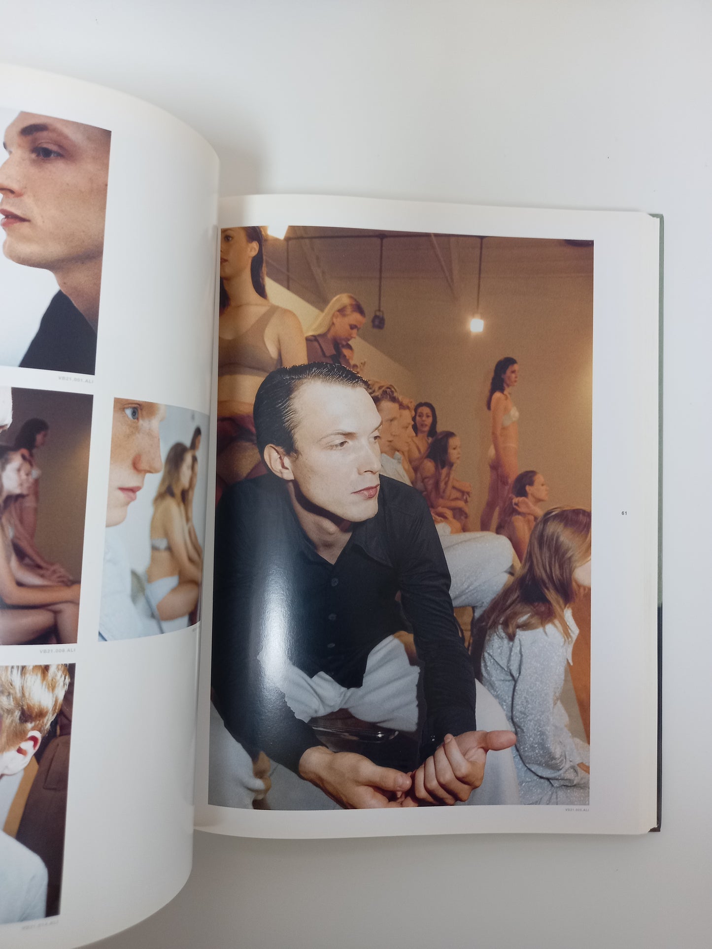 Vanessa Beecroft - Performances VB 08-36